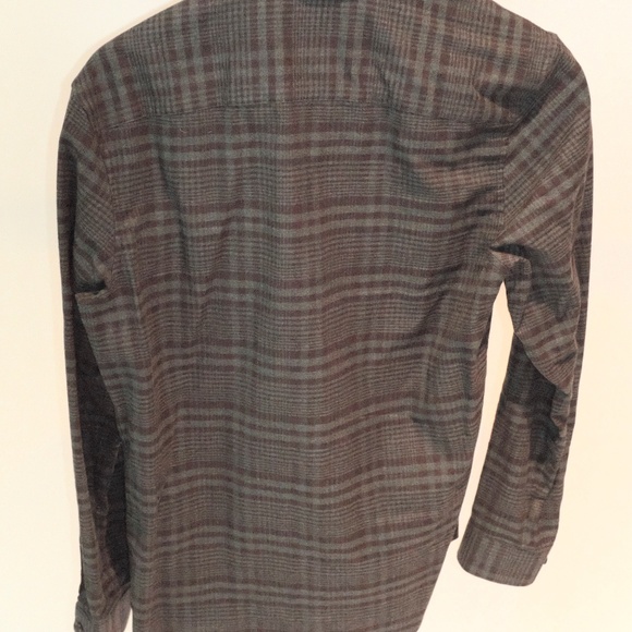 Calibrate Button up - Picture 3 of 5